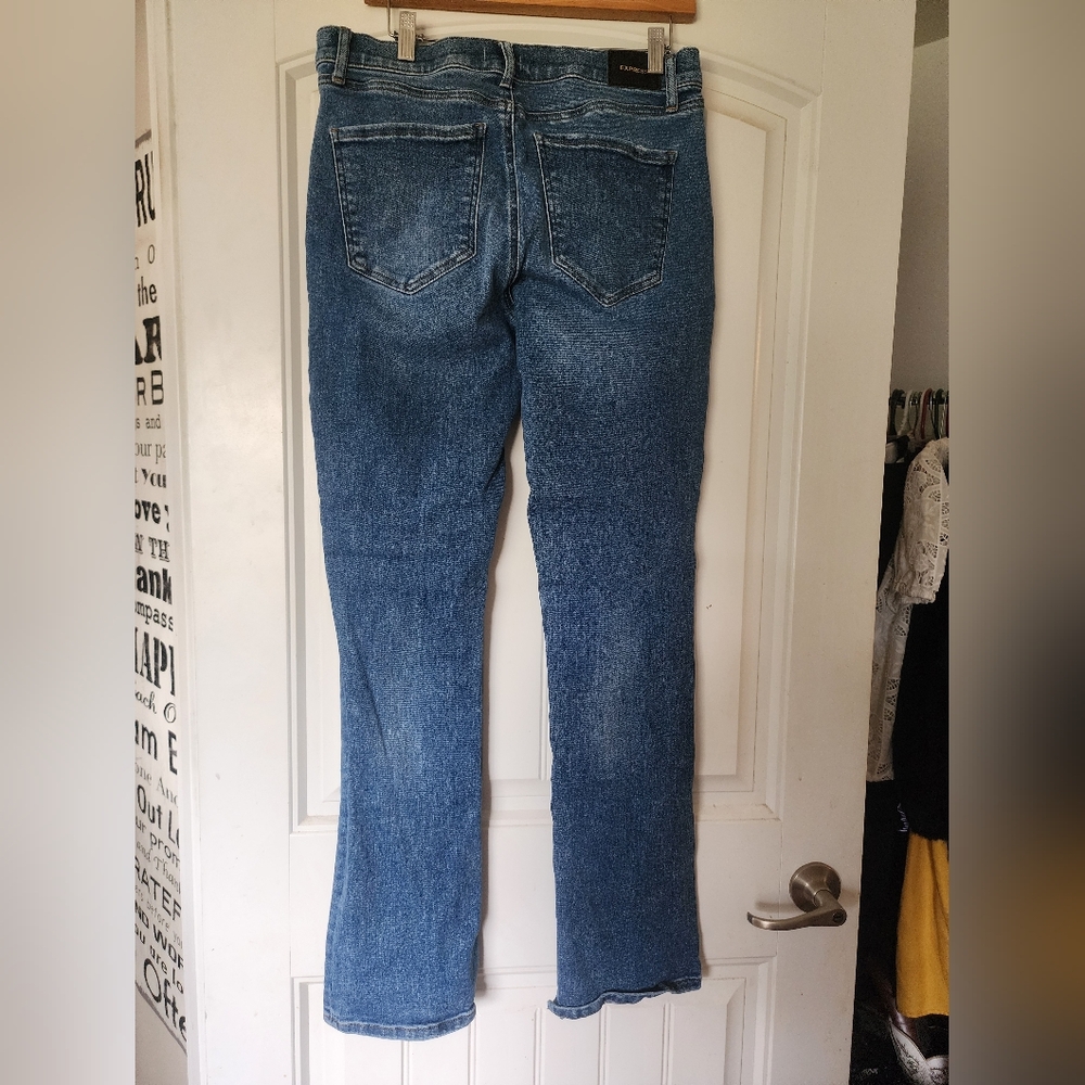 Express Sky Scraper Mid Rise Bootcut Jeans Size 12R Medium Wash Stretch Denim - Picture 4 of 5